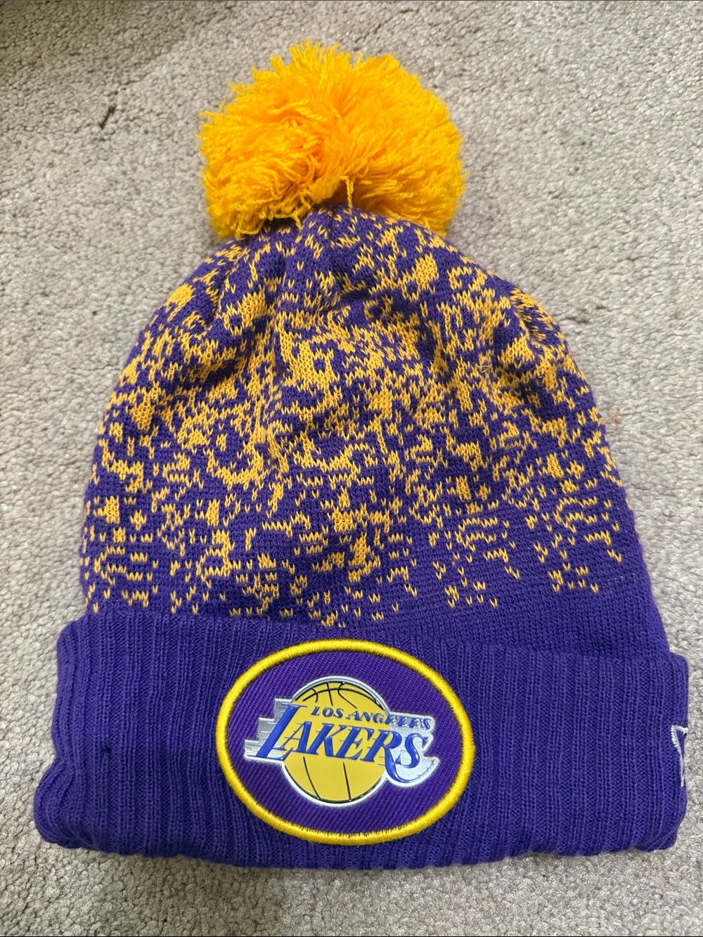 New Era Los Angeles Lakers Purple and Gold Pom Beanie